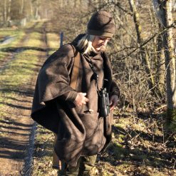 Alternative view of 3in1-Poncho aus Walkloden (Kissen, Decke, Poncho)
