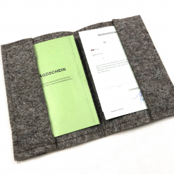 Alternative view of Charity-Produkt "Jagdscheinhülle aus Wollfilz", braun meliert