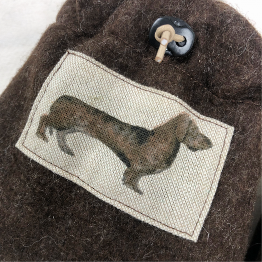 Futterbeutel aus Wollfilz "Dackel Edition", dunkelbraun meliert – Bild 3